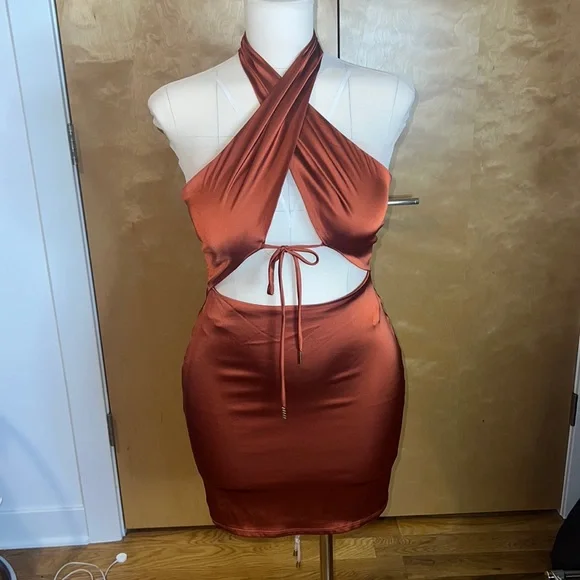 *Brand New* Fashion Nova Falling into Satin Mini Dress in Rust, Size Large